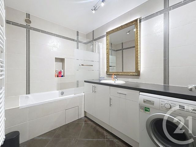 Appartement F5 à vendre - 4 pièces - 105.26 m2 - PARIS - 75013 - ILE-DE-FRANCE - Century 21 K.B. Immobilier