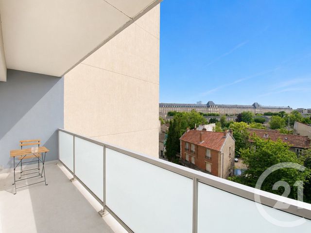 Appartement F1 à vendre - 1 pièce - 30.02 m2 - LE KREMLIN BICETRE - 94 - ILE-DE-FRANCE - Century 21 K.B. Immobilier