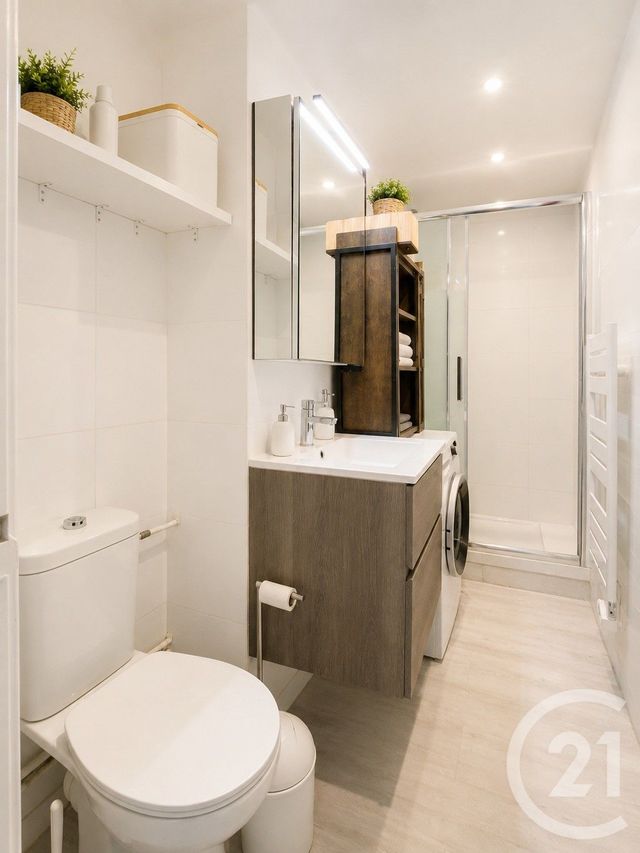 Appartement F1 à vendre - 1 pièce - 30.02 m2 - LE KREMLIN BICETRE - 94 - ILE-DE-FRANCE - Century 21 K.B. Immobilier