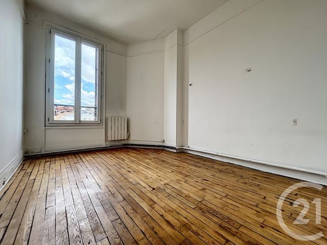 Afficher la photo en grand Appartement F3 à vendre - 3 pièces - 42.41 m2 - LE KREMLIN BICETRE - 94 - ILE-DE-FRANCE - Century 21 K.B. Immobilier