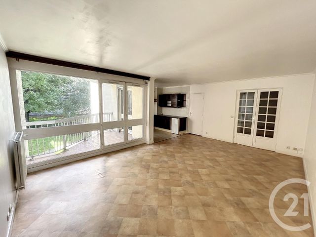 appartement à vendre - 3 pièces - 72.0 m2 - LE KREMLIN BICETRE - 94 - ILE-DE-FRANCE - Century 21 K.B. Immobilier