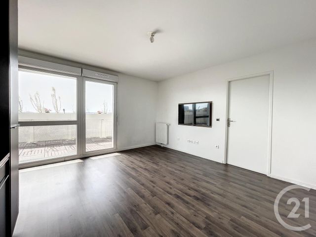 Appartement F4 à vendre - 4 pièces - 74.56 m2 - LE KREMLIN BICETRE - 94 - ILE-DE-FRANCE - Century 21 K.B. Immobilier