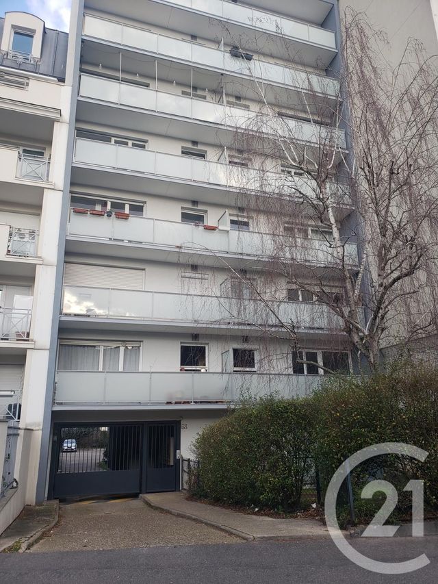 parking à louer - 10.0 m2 - LE KREMLIN BICETRE - 94 - ILE-DE-FRANCE - Century 21 K.B. Immobilier