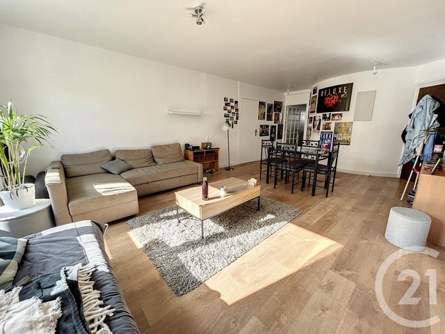 Appartement F3 à vendre - 3 pièces - 80.0 m2 - LE KREMLIN BICETRE - 94 - ILE-DE-FRANCE - Century 21 K.B. Immobilier