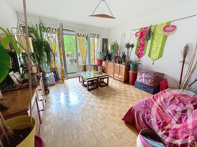 Appartement F1 à vendre - 1 pièce - 32.39 m2 - LE KREMLIN BICETRE - 94 - ILE-DE-FRANCE - Century 21 K.B. Immobilier