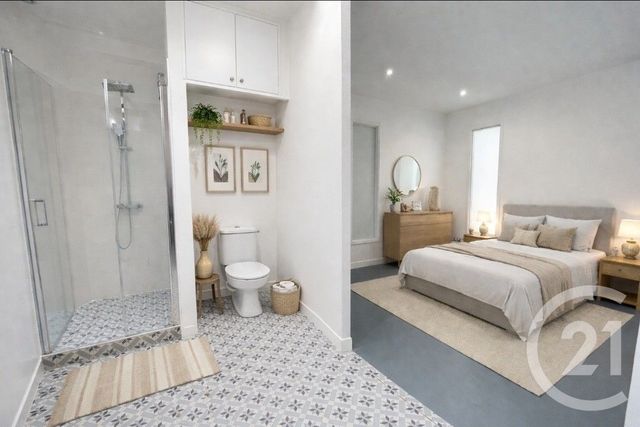 Appartement à vendre - 5 pièces - 176.0 m2 - LE KREMLIN BICETRE - 94 - ILE-DE-FRANCE - Century 21 K.B. Immobilier