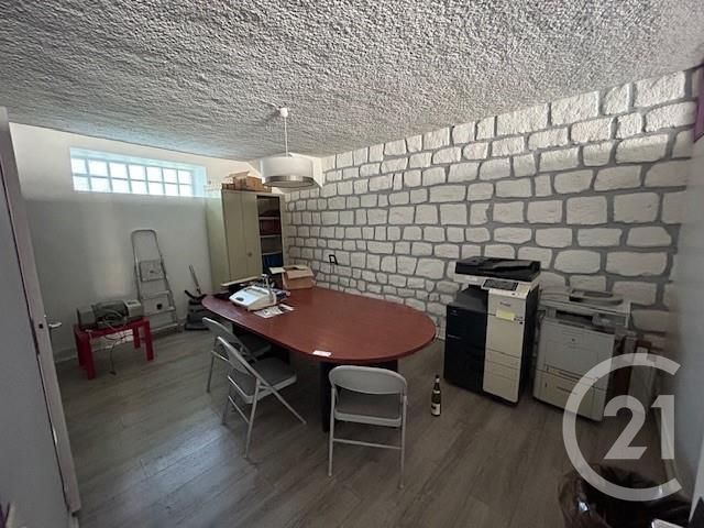 commerce à louer - 87.0 m2 - LE KREMLIN BICETRE - 94 - ILE-DE-FRANCE - Century 21 K.B. Immobilier