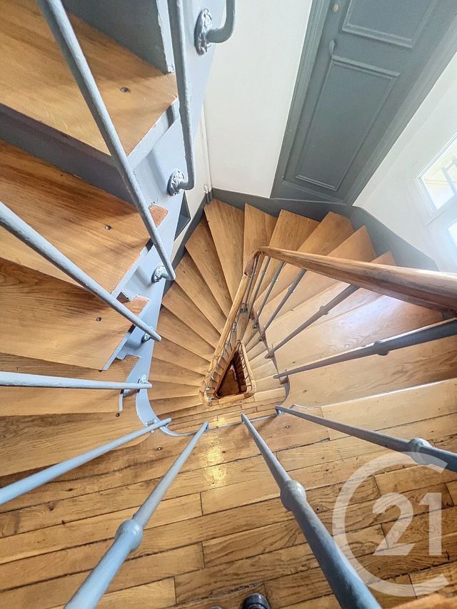 Appartement Studio à vendre - 1 pièce - 25.86 m2 - LE KREMLIN BICETRE - 94 - ILE-DE-FRANCE - Century 21 K.B. Immobilier