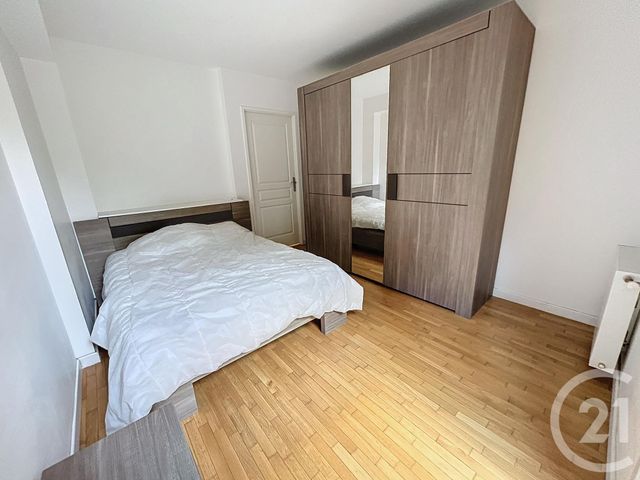 Appartement F2 à vendre - 2 pièces - 54.1 m2 - LE KREMLIN BICETRE - 94 - ILE-DE-FRANCE - Century 21 K.B. Immobilier