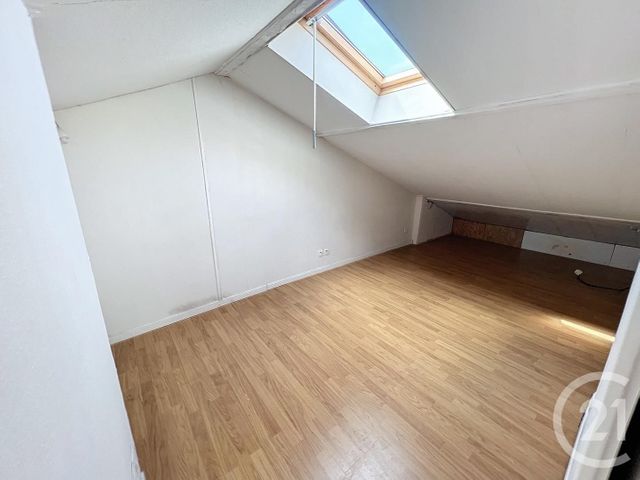 Appartement F3 à vendre - 3 pièces - 58.38 m2 - LE KREMLIN BICETRE - 94 - ILE-DE-FRANCE - Century 21 K.B. Immobilier