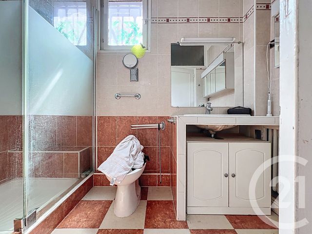 maison à vendre - 4 pièces - 92.9 m2 - LE KREMLIN BICETRE - 94 - ILE-DE-FRANCE - Century 21 K.B. Immobilier