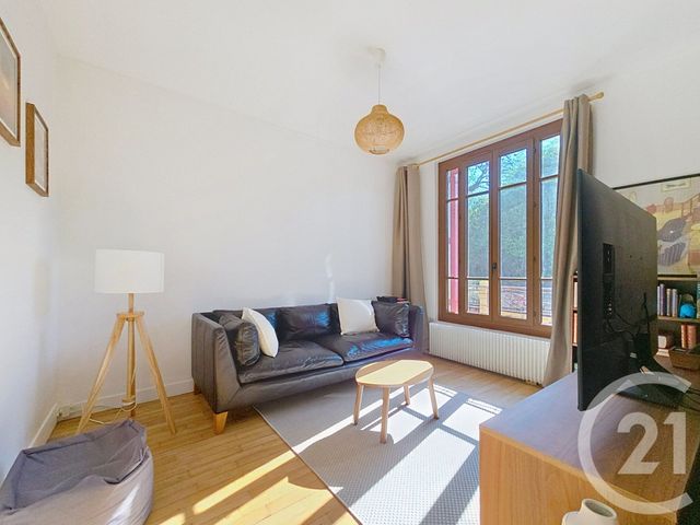 Appartement F4 à vendre - 4 pièces - 76.15 m2 - LE KREMLIN BICETRE - 94 - ILE-DE-FRANCE - Century 21 K.B. Immobilier