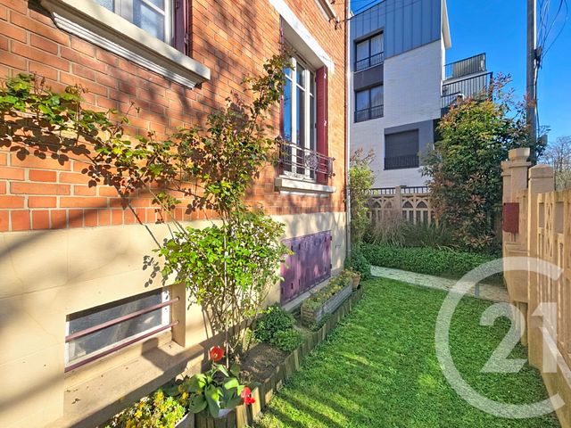 Appartement F4 à vendre - 4 pièces - 76.15 m2 - LE KREMLIN BICETRE - 94 - ILE-DE-FRANCE - Century 21 K.B. Immobilier