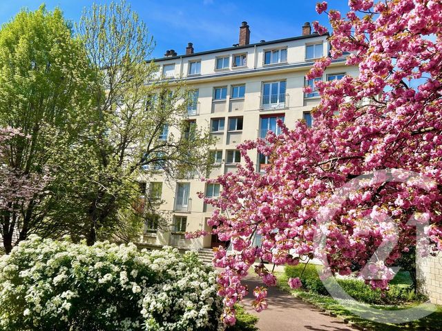 Appartement F3 à louer PARIS