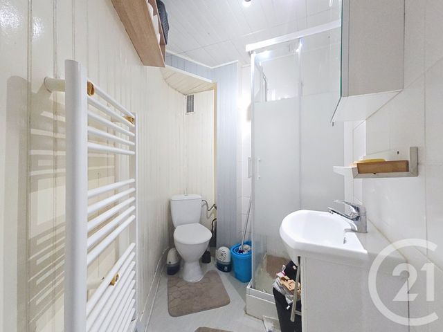 Appartement F1 à vendre - 1 pièce - 21.53 m2 - LE KREMLIN BICETRE - 94 - ILE-DE-FRANCE - Century 21 K.B. Immobilier