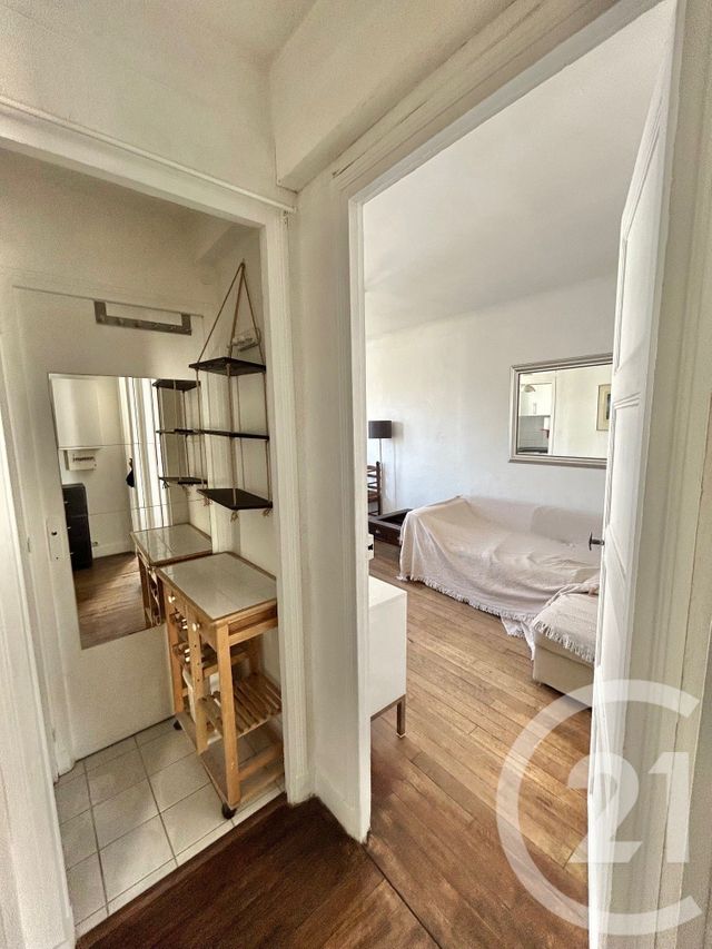 Appartement F2 à vendre - 2 pièces - 32.64 m2 - GENTILLY - 94 - ILE-DE-FRANCE - Century 21 K.B. Immobilier