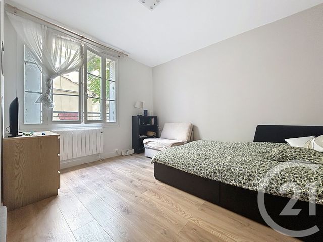 Appartement F1 à vendre - 1 pièce - 24.0 m2 - PARIS - 75013 - ILE-DE-FRANCE - Century 21 K.B. Immobilier
