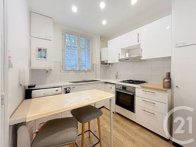 Appartement F1 à vendre - 1 pièce - 24.0 m2 - PARIS - 75013 - ILE-DE-FRANCE - Century 21 K.B. Immobilier