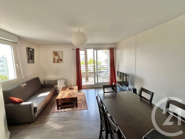 Afficher la photo en grand Appartement F5 à louer - 5 pièces - 99.01 m2 - PARIS - 75013 - ILE-DE-FRANCE - Century 21 K.B. Immobilier