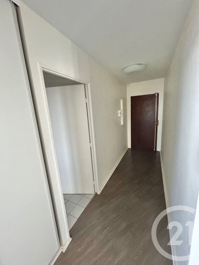 Afficher la photo en grand Appartement F5 à louer - 5 pièces - 99.01 m2 - PARIS - 75013 - ILE-DE-FRANCE - Century 21 K.B. Immobilier