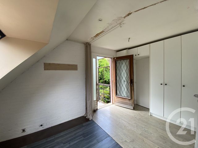 maison à vendre - 7 pièces - 145.82 m2 - LE KREMLIN BICETRE - 94 - ILE-DE-FRANCE - Century 21 K.B. Immobilier