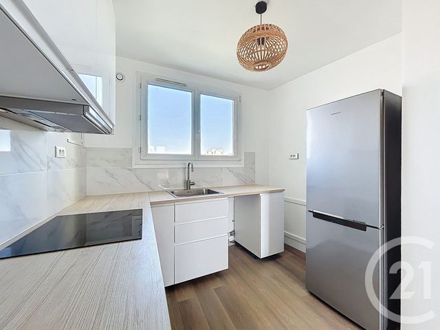 Afficher la photo en grand Appartement F4 à louer - 4 pièces - 74.66 m2 - ARCUEIL - 94 - ILE-DE-FRANCE - Century 21 K.B. Immobilier