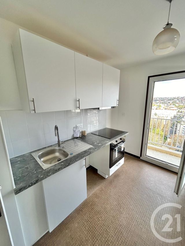 Appartement F2 à louer - 2 pièces - 46.05 m2 - CACHAN - 94 - ILE-DE-FRANCE - Century 21 K.B. Immobilier