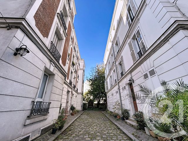 Appartement F2 à vendre - 2 pièces - 22.0 m2 - PARIS - 75013 - ILE-DE-FRANCE - Century 21 K.B. Immobilier