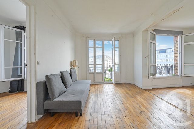 Appartement à vendre - 3 pièces - 66.51 m2 - LE KREMLIN BICETRE - 94 - ILE-DE-FRANCE - Century 21 K.B. Immobilier