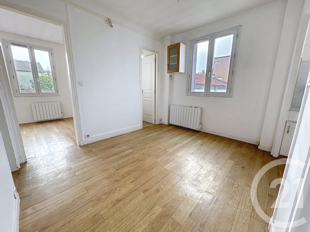 maison à vendre - 6 pièces - 100.0 m2 - LE KREMLIN BICETRE - 94 - ILE-DE-FRANCE - Century 21 K.B. Immobilier