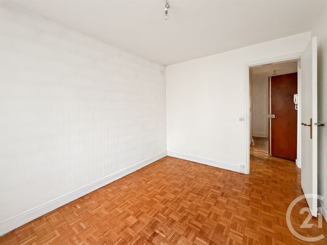 Appartement F3 à louer - 3 pièces - 56.0 m2 - VILLEJUIF - 94 - ILE-DE-FRANCE - Century 21 K.B. Immobilier