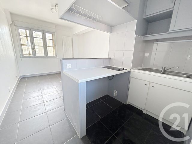 Appartement F2 à vendre - 2 pièces - 34.28 m2 - PARIS - 75013 - ILE-DE-FRANCE - Century 21 K.B. Immobilier