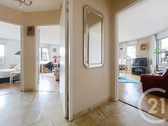 Appartement F3 à vendre - 3 pièces - 67.14 m2 - LE KREMLIN BICETRE - 94 - ILE-DE-FRANCE - Century 21 K.B. Immobilier