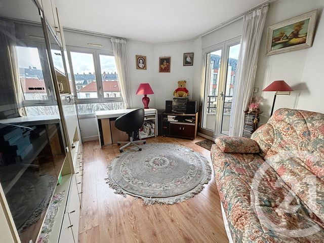 Appartement F3 à vendre - 3 pièces - 67.14 m2 - LE KREMLIN BICETRE - 94 - ILE-DE-FRANCE - Century 21 K.B. Immobilier