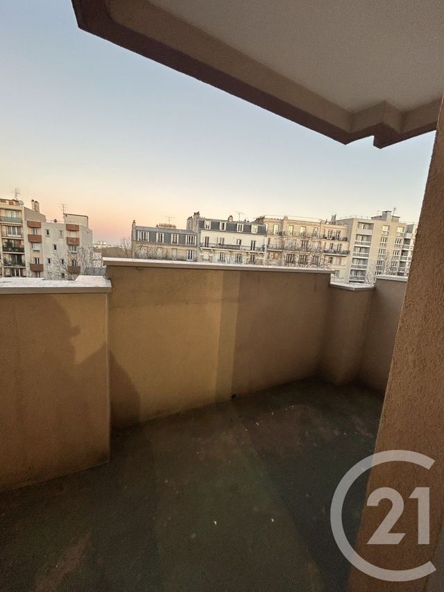 Appartement F3 à louer - 3 pièces - 65.0 m2 - LE KREMLIN BICETRE - 94 - ILE-DE-FRANCE - Century 21 K.B. Immobilier