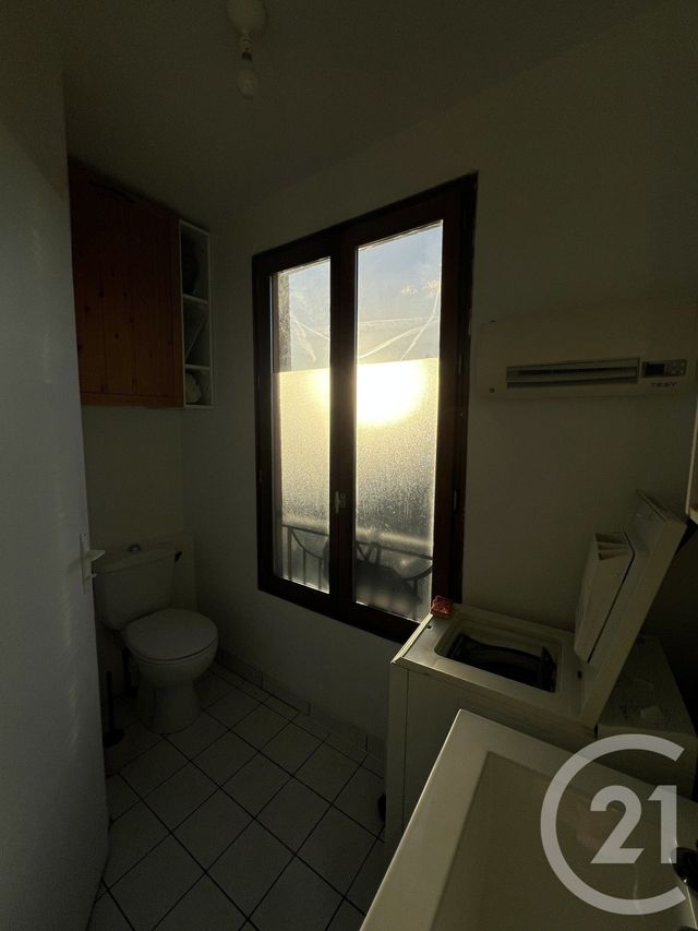 Appartement Studio à louer - 1 pièce - 29.28 m2 - CACHAN - 94 - ILE-DE-FRANCE - Century 21 K.B. Immobilier