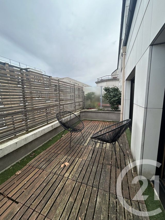 Appartement F3 à louer - 3 pièces - 64.02 m2 - LE KREMLIN BICETRE - 94 - ILE-DE-FRANCE - Century 21 K.B. Immobilier