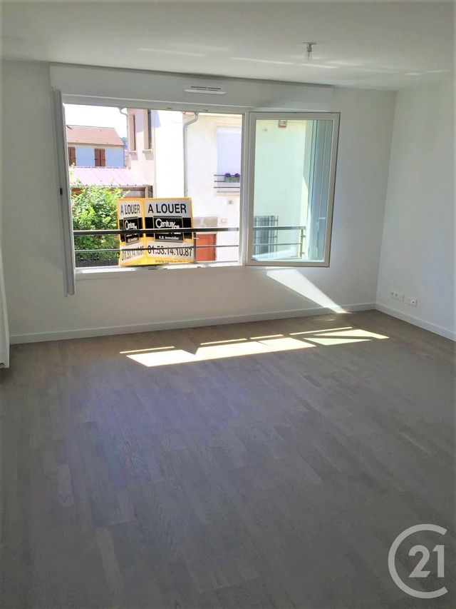 Appartement F2 à louer - 2 pièces - 51.58 m2 - LE KREMLIN BICETRE - 94 - ILE-DE-FRANCE - Century 21 K.B. Immobilier