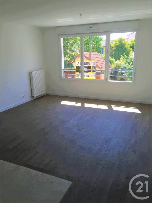 Appartement F2 à louer - 2 pièces - 51.58 m2 - LE KREMLIN BICETRE - 94 - ILE-DE-FRANCE - Century 21 K.B. Immobilier