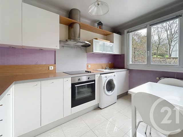 Appartement F2 à vendre - 2 pièces - 40.1 m2 - LE KREMLIN BICETRE - 94 - ILE-DE-FRANCE - Century 21 K.B. Immobilier
