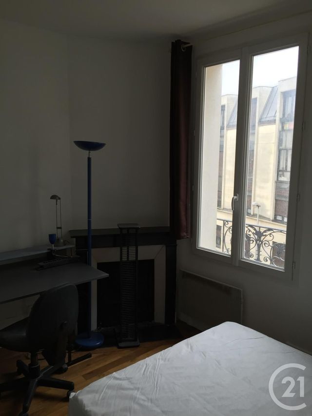 Appartement F2 à louer - 2 pièces - 35.0 m2 - LE KREMLIN BICETRE - 94 - ILE-DE-FRANCE - Century 21 K.B. Immobilier