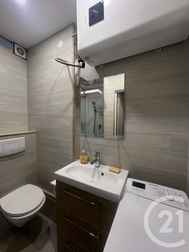 Appartement T2 à louer - 2 pièces - 27.35 m2 - CACHAN - 94 - ILE-DE-FRANCE - Century 21 K.B. Immobilier