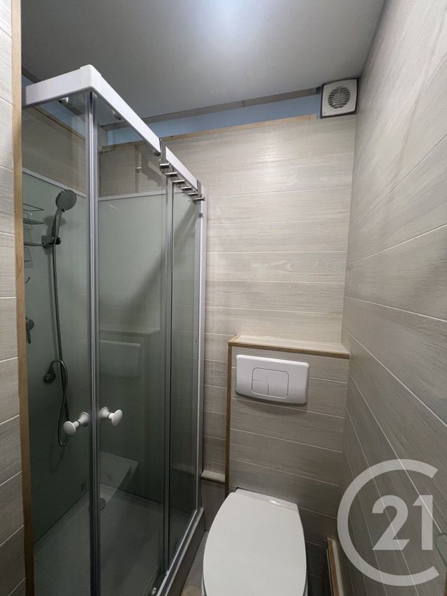 Appartement T2 à louer - 2 pièces - 27.35 m2 - CACHAN - 94 - ILE-DE-FRANCE - Century 21 K.B. Immobilier