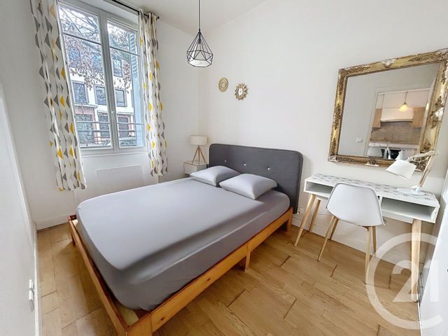 Appartement F2 à vendre - 2 pièces - 31.0 m2 - LE KREMLIN BICETRE - 94 - ILE-DE-FRANCE - Century 21 K.B. Immobilier