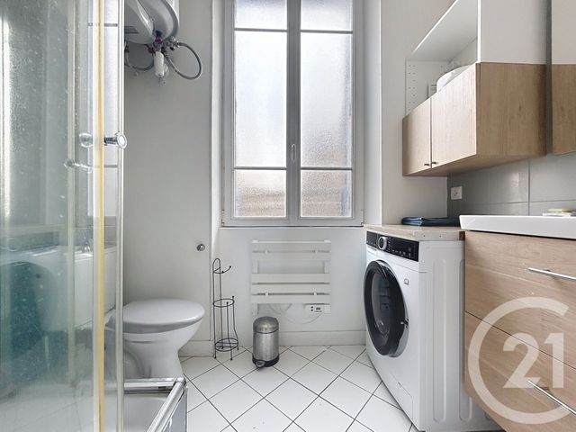 Appartement F2 à vendre - 2 pièces - 31.0 m2 - LE KREMLIN BICETRE - 94 - ILE-DE-FRANCE - Century 21 K.B. Immobilier