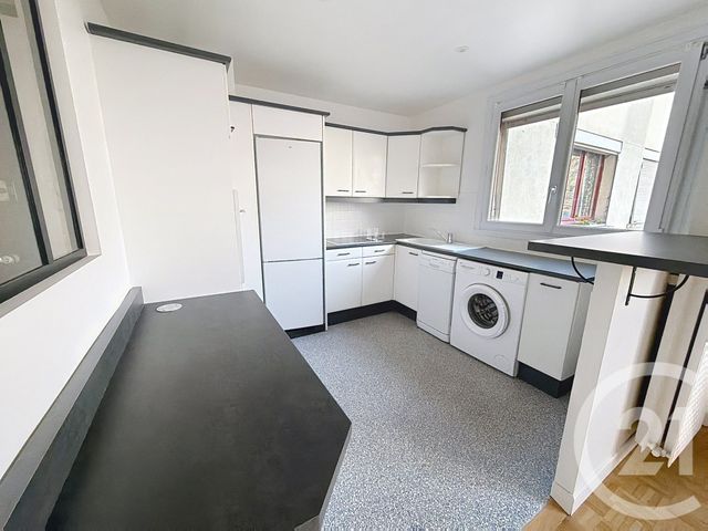 Appartement F4 à vendre - 4 pièces - 80.48 m2 - LE KREMLIN BICETRE - 94 - ILE-DE-FRANCE - Century 21 K.B. Immobilier