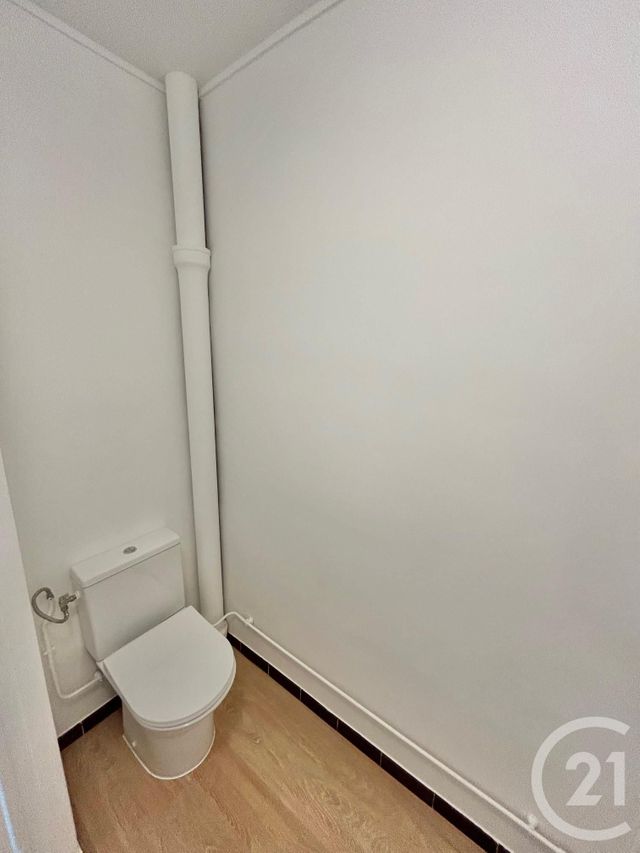 Appartement F2 à louer - 2 pièces - 46.05 m2 - CACHAN - 94 - ILE-DE-FRANCE - Century 21 K.B. Immobilier