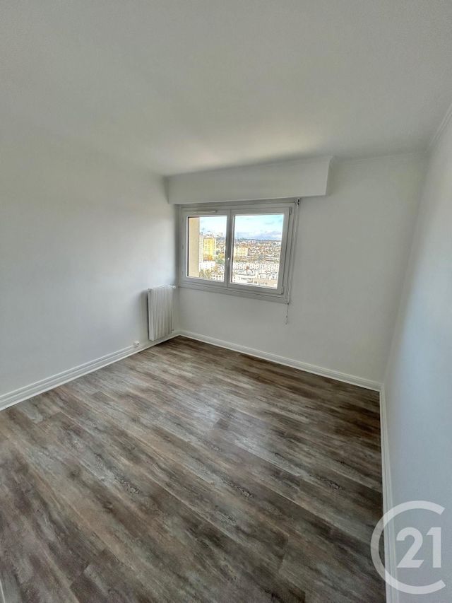 Appartement F2 à louer - 2 pièces - 46.05 m2 - CACHAN - 94 - ILE-DE-FRANCE - Century 21 K.B. Immobilier