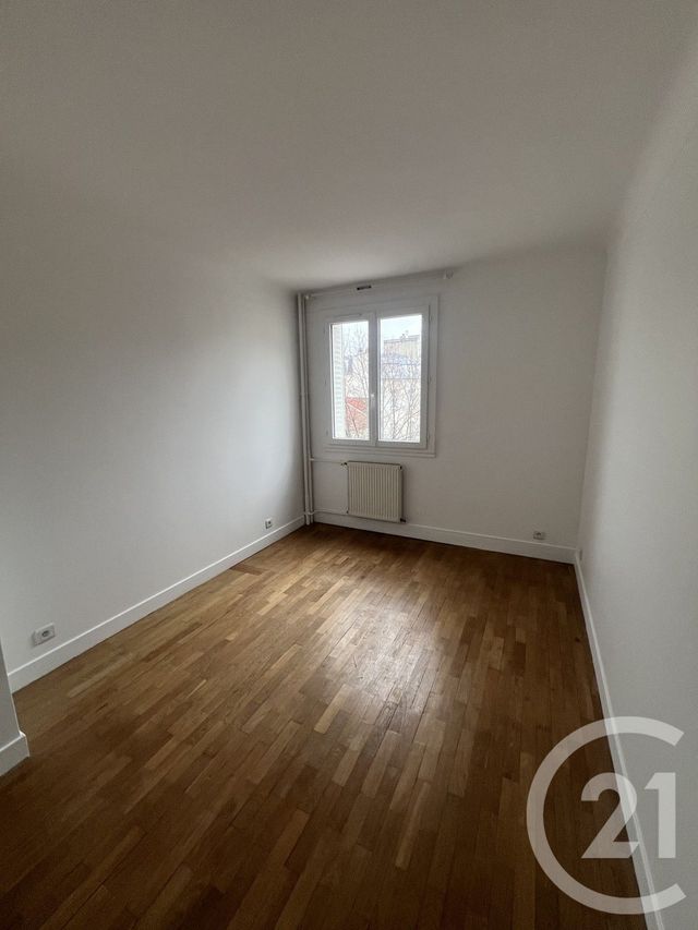 Appartement F3 à louer - 3 pièces - 63.0 m2 - LE KREMLIN BICETRE - 94 - ILE-DE-FRANCE - Century 21 K.B. Immobilier