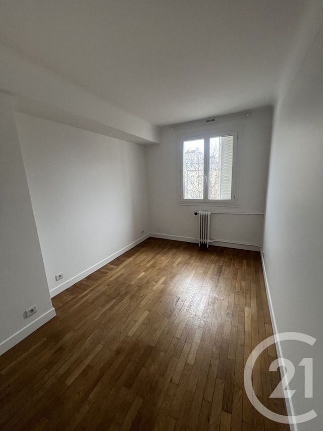 Appartement F3 à louer - 3 pièces - 63.0 m2 - LE KREMLIN BICETRE - 94 - ILE-DE-FRANCE - Century 21 K.B. Immobilier